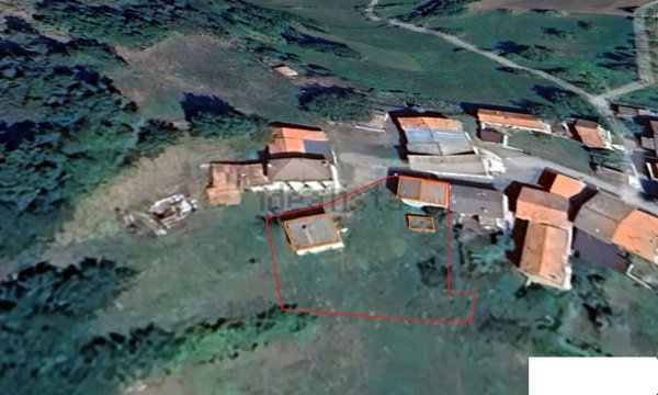 casa indipendente in vendita a Ferriere in zona Brugneto