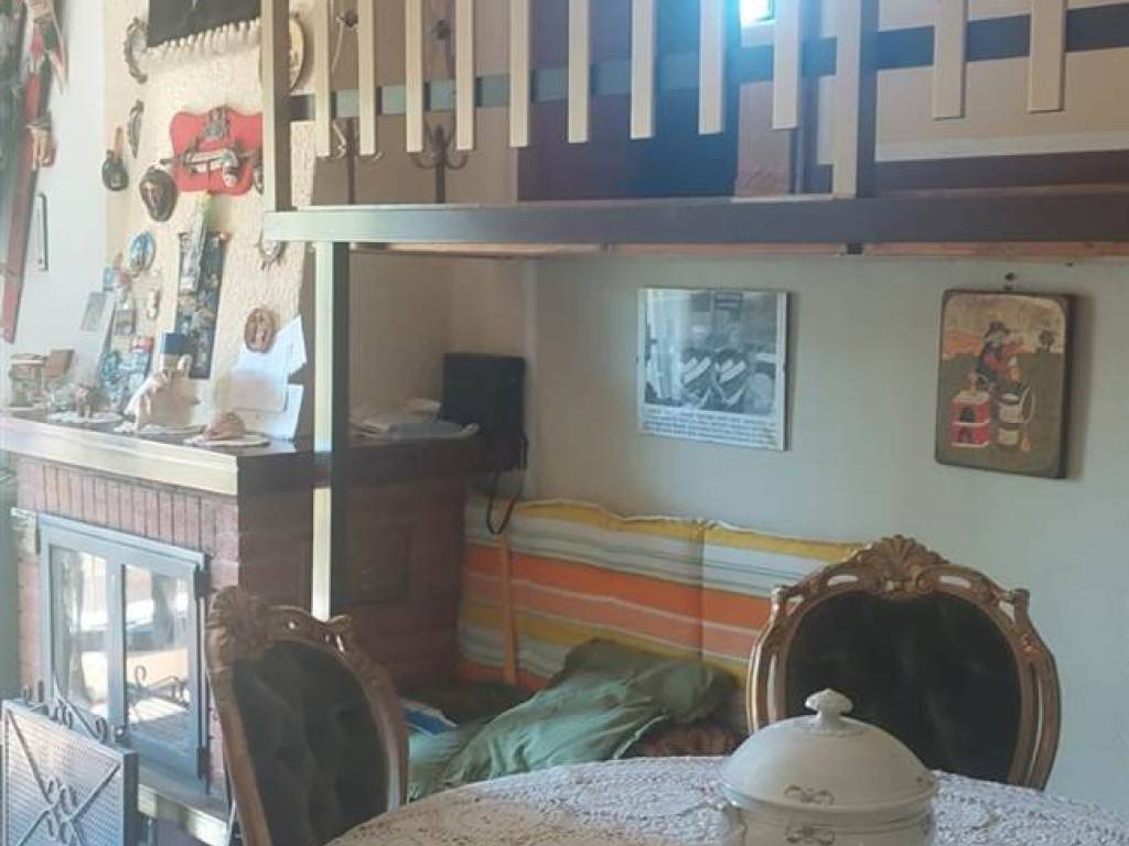 appartamento in vendita a Ferriere