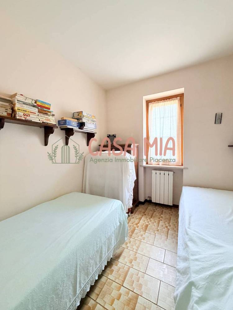 appartamento in vendita a Ferriere in zona Castello