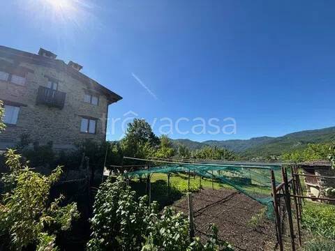 appartamento in vendita a Ferriere in zona Castello