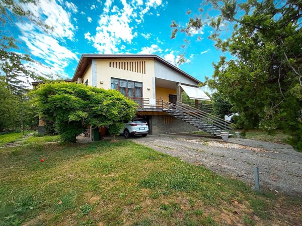 casa indipendente in vendita a Fiorenzuola d'Arda
