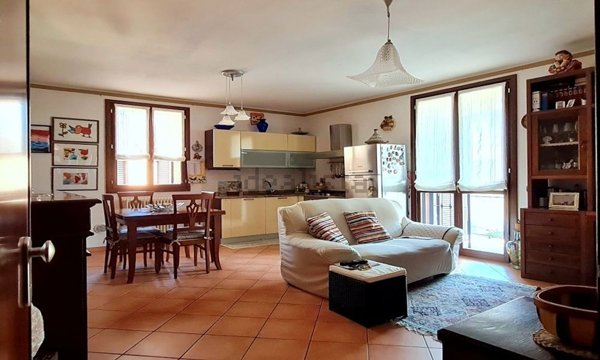 appartamento in vendita a Fiorenzuola d'Arda in zona Baselica Duce