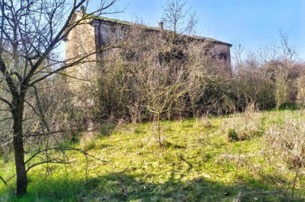 terreno edificabile in vendita a Fiorenzuola d'Arda