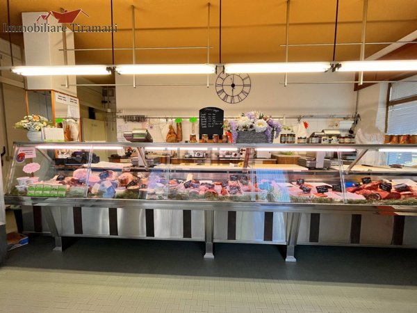 negozio in vendita a Fiorenzuola d'Arda