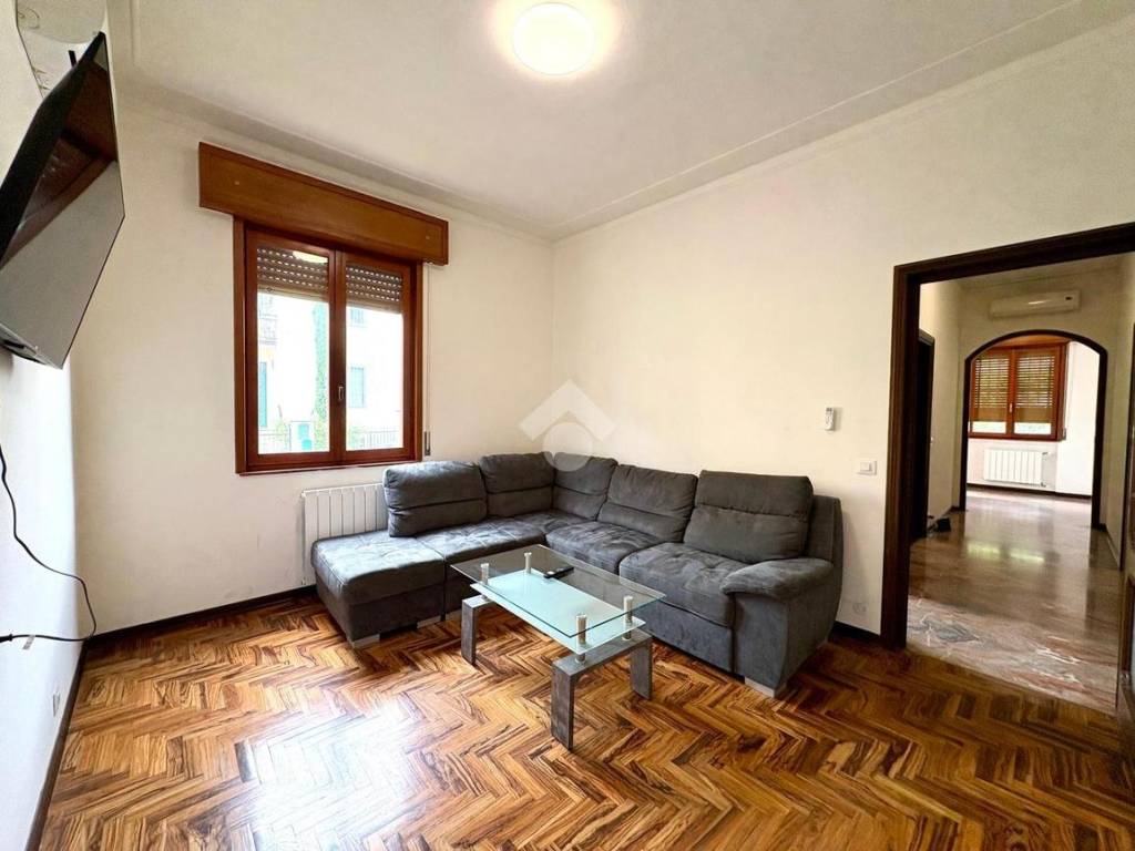 casa indipendente in vendita a Fiorenzuola d'Arda