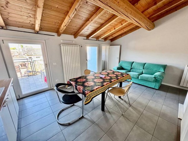 intera palazzina in vendita a Fiorenzuola d'Arda