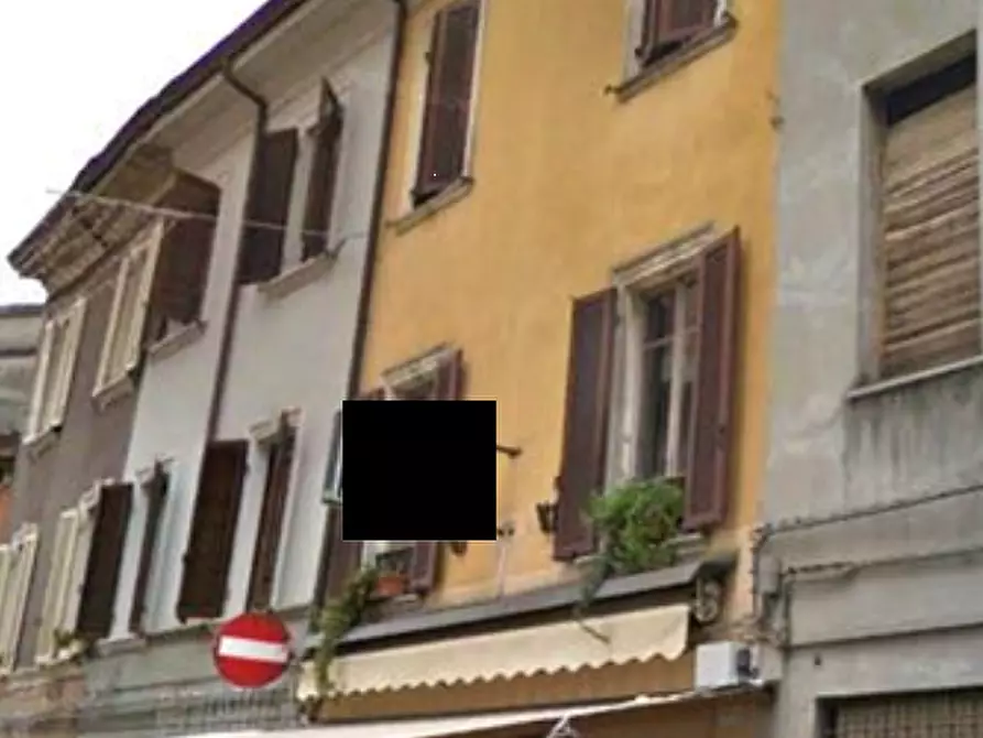 negozio in vendita a Fiorenzuola d'Arda