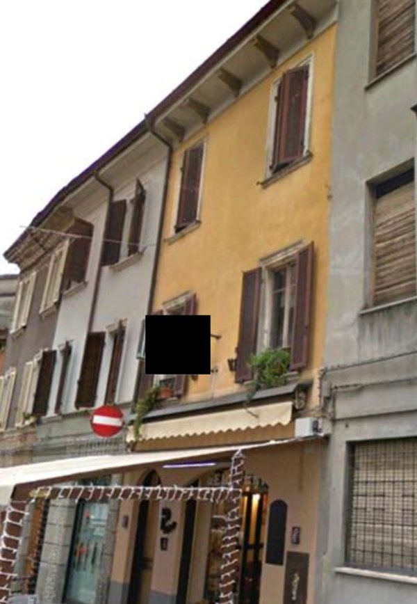 negozio in vendita a Fiorenzuola d'Arda