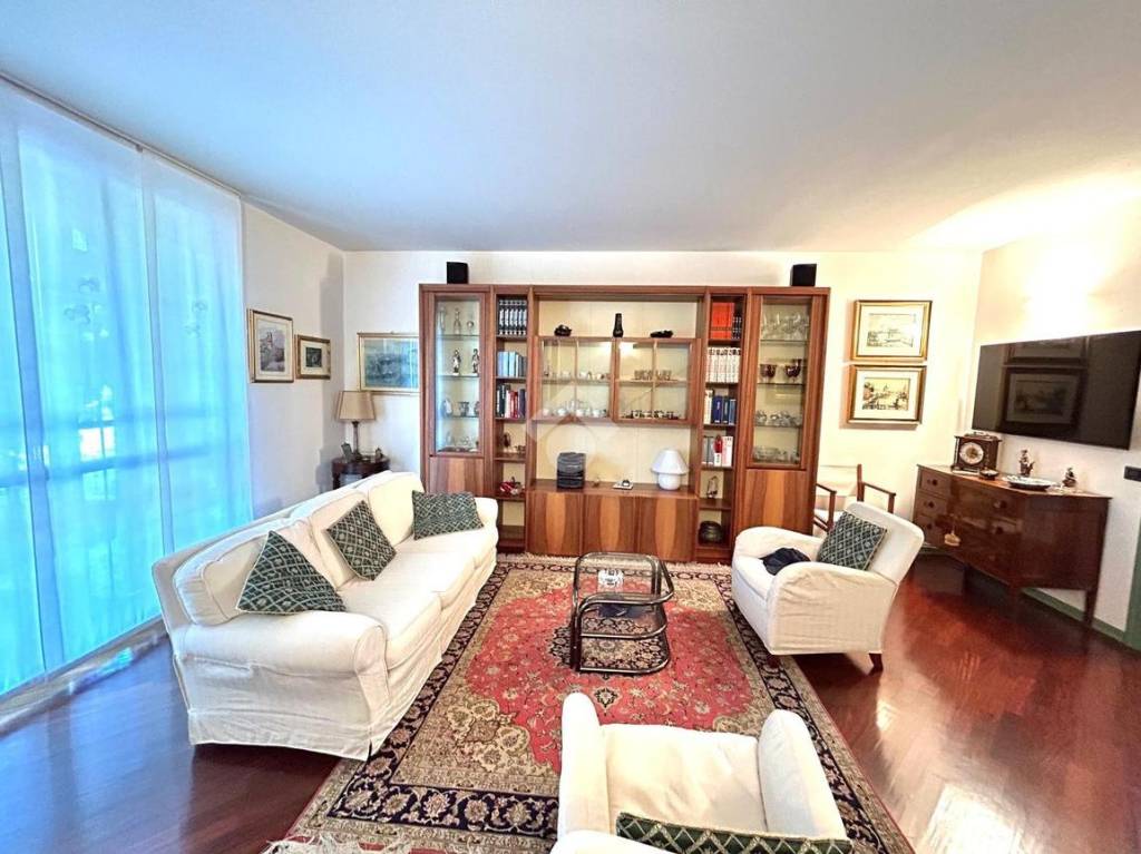 casa indipendente in vendita a Fiorenzuola d'Arda