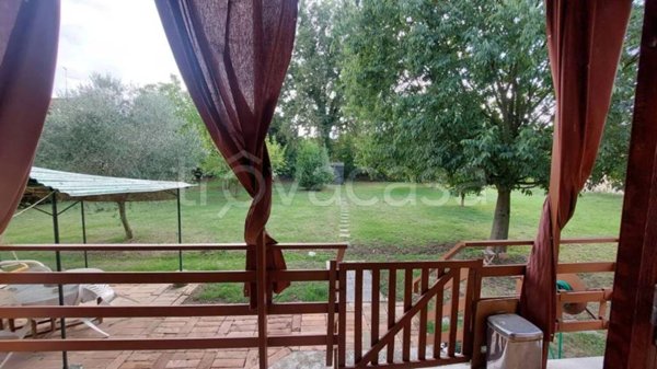 casa indipendente in vendita a Fiorenzuola d'Arda in zona San Protaso