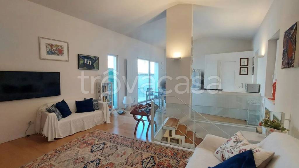 casa indipendente in vendita a Fiorenzuola d'Arda