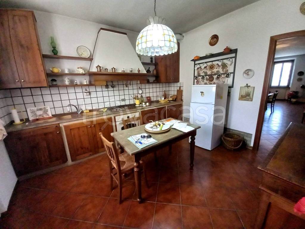 casa indipendente in vendita a Fiorenzuola d'Arda