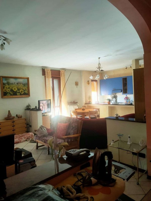 appartamento in vendita a Fiorenzuola d'Arda in zona Baselica Duce