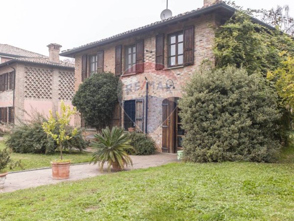 casa indipendente in vendita a Fiorenzuola d'Arda