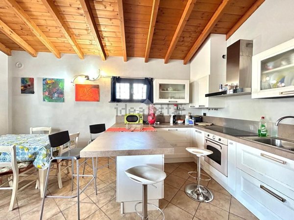 casa indipendente in vendita a Fiorenzuola d'Arda in zona San Protaso