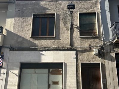 casa indipendente in vendita a Fiorenzuola d'Arda