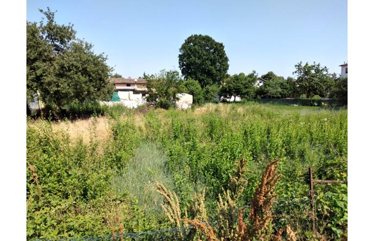terreno edificabile in vendita a Fiorenzuola d'Arda in zona San Protaso
