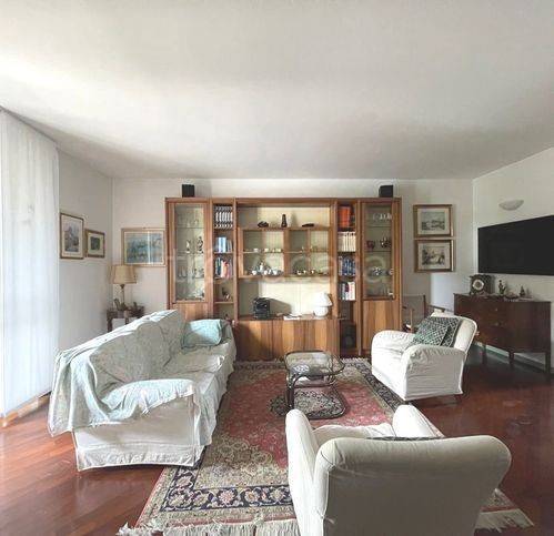 casa indipendente in vendita a Fiorenzuola d'Arda