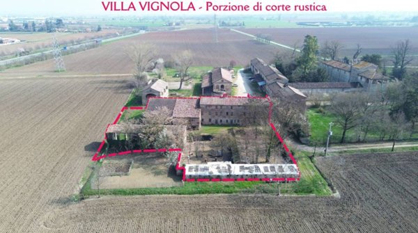 villa in vendita a Fiorenzuola d'Arda