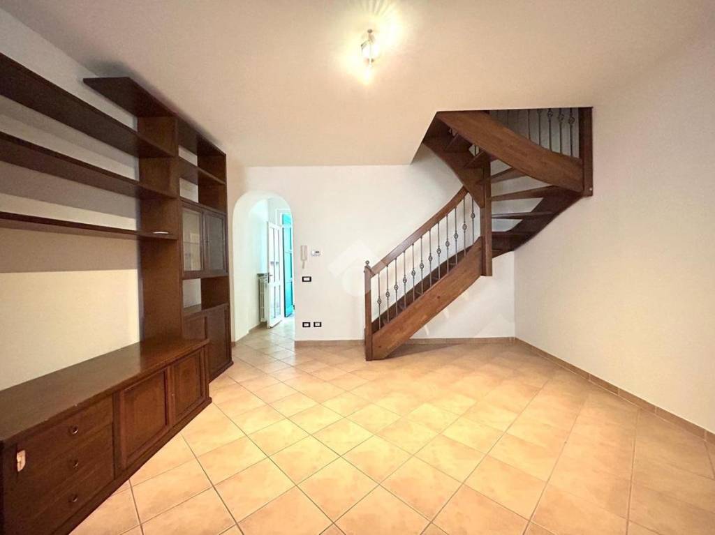 casa indipendente in vendita a Fiorenzuola d'Arda