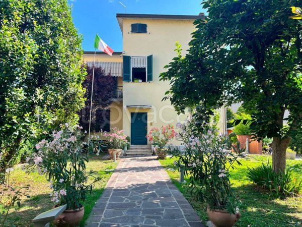 casa indipendente in vendita a Fiorenzuola d'Arda