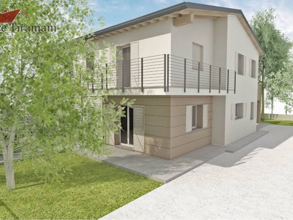 casa indipendente in vendita a Fiorenzuola d'Arda