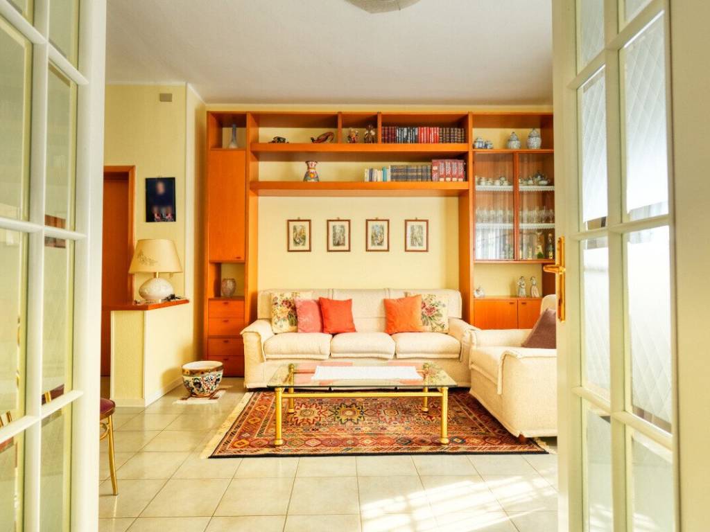 casa indipendente in vendita a Fiorenzuola d'Arda