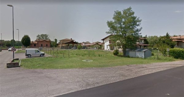 casa indipendente in vendita a Gazzola in zona Tuna