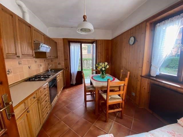casa indipendente in vendita a Gazzola in zona Rezzanello