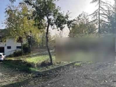 casa indipendente in vendita a Gazzola in zona Momeliano