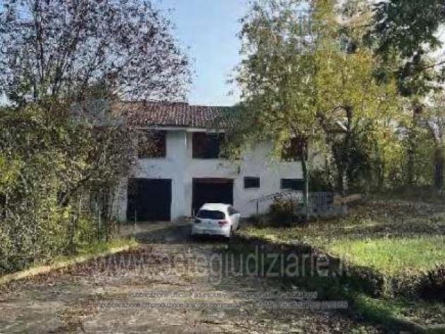 casa indipendente in vendita a Gazzola in zona Momeliano