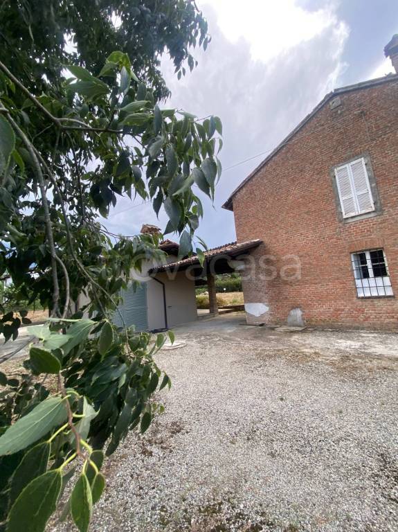 casa indipendente in vendita a Gazzola in zona Rivalta