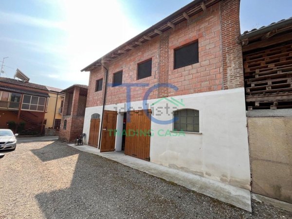 appartamento in vendita a Gazzola in zona Rivalta
