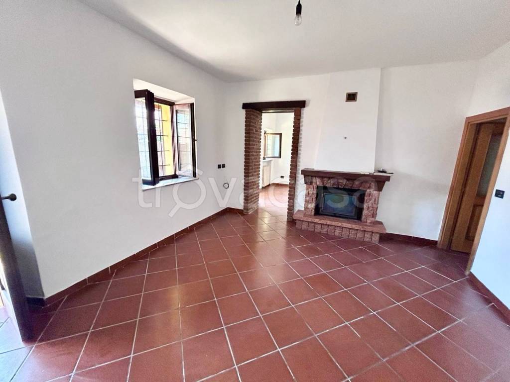 casa indipendente in vendita a Gazzola in zona Tuna