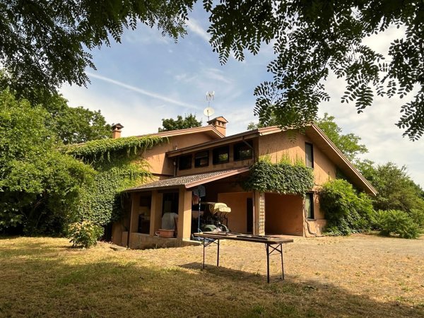 casa indipendente in vendita a Gazzola in zona Croara