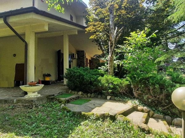 casa indipendente in vendita a Gazzola