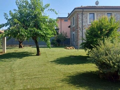 casa indipendente in vendita a Gazzola in zona Momeliano