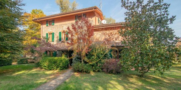 casa indipendente in vendita a Gazzola in zona Rezzanello