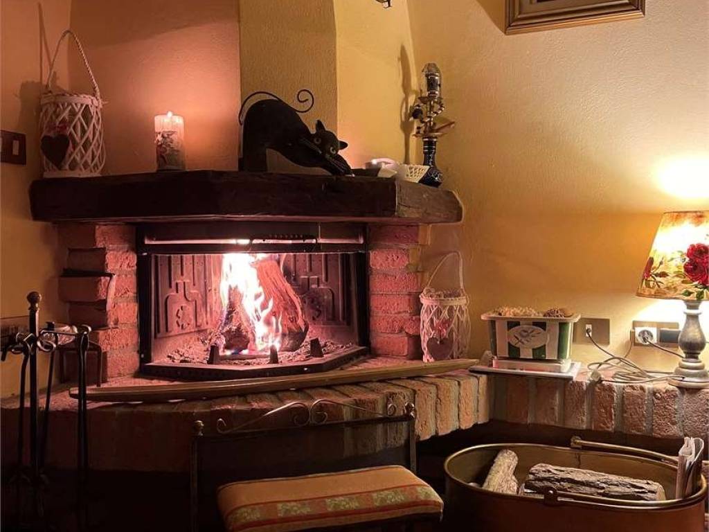 casa indipendente in vendita a Gazzola in zona Rivalta