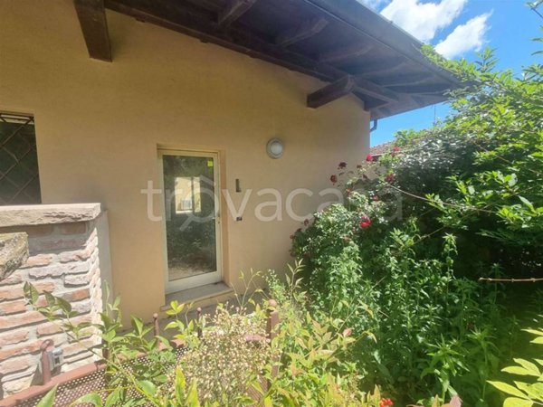 appartamento in vendita a Gazzola in zona Rezzanello