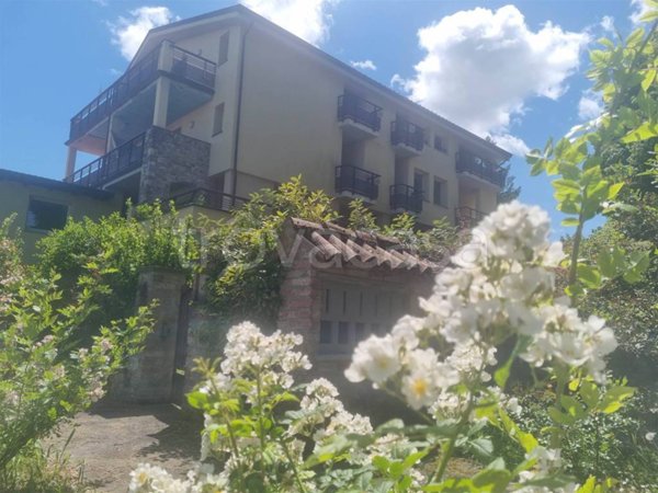 appartamento in vendita a Gazzola in zona Rezzanello