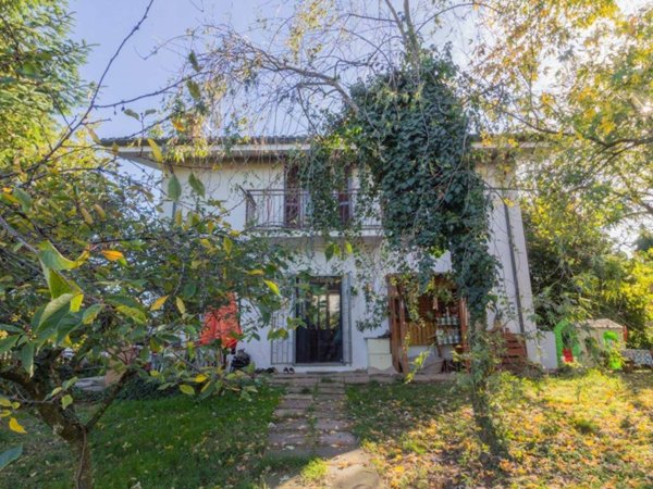 casa indipendente in vendita a Gazzola in zona Castelletto