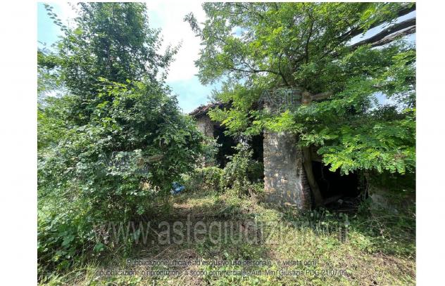 terreno edificabile in vendita a Gazzola in zona Momeliano