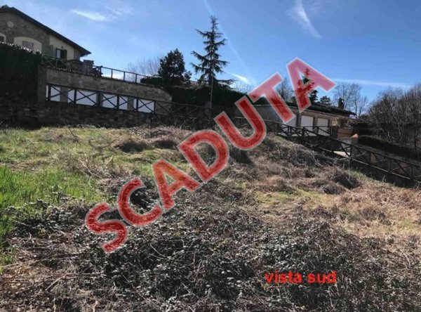 terreno agricolo in vendita a Gazzola