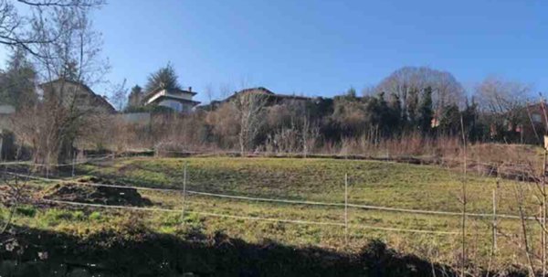 terreno edificabile in vendita a Gazzola in zona Rezzanello
