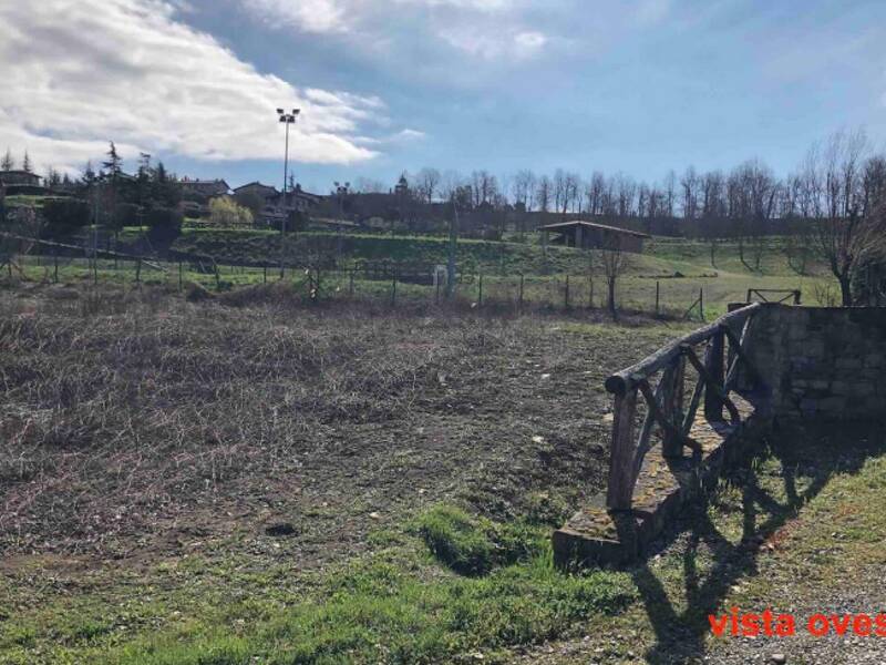 terreno agricolo in vendita a Gazzola in zona Rezzanello