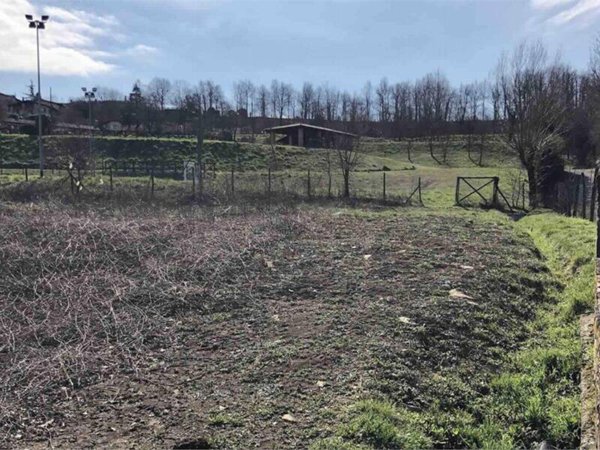 terreno edificabile in vendita a Gazzola in zona Rezzanello