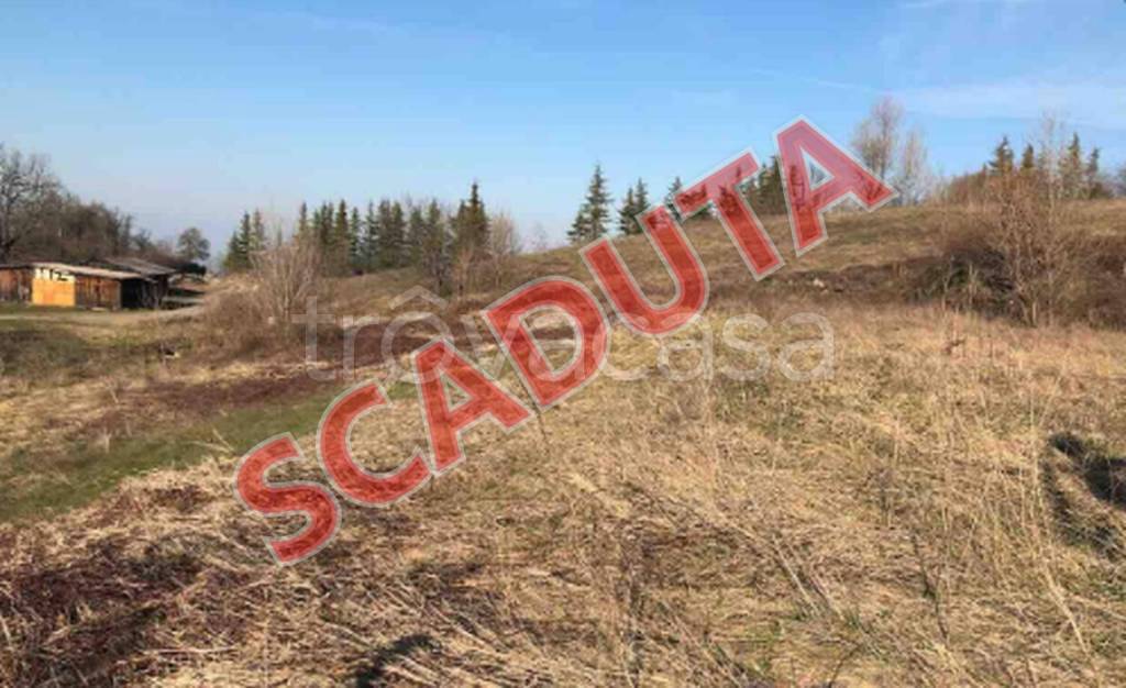 terreno edificabile in vendita a Gazzola