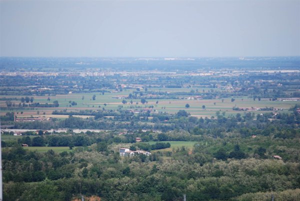 casa indipendente in vendita a Gazzola in zona Momeliano