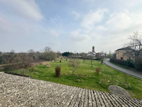 casa indipendente in vendita a Gazzola in zona Castelletto